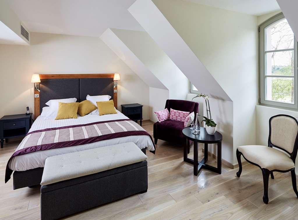 Mercure Maintenon Rum bild